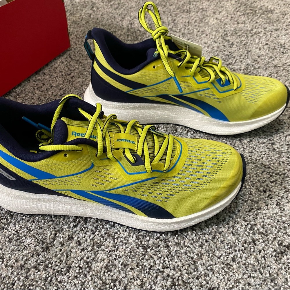 NWT Forever Floatride Energy Reebok Shoes